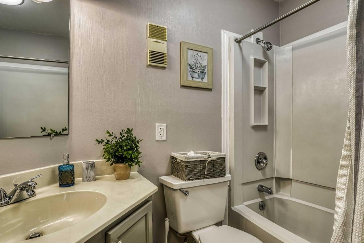Cozy Resort-style Indoor Pool! Appartement Gatlinburg